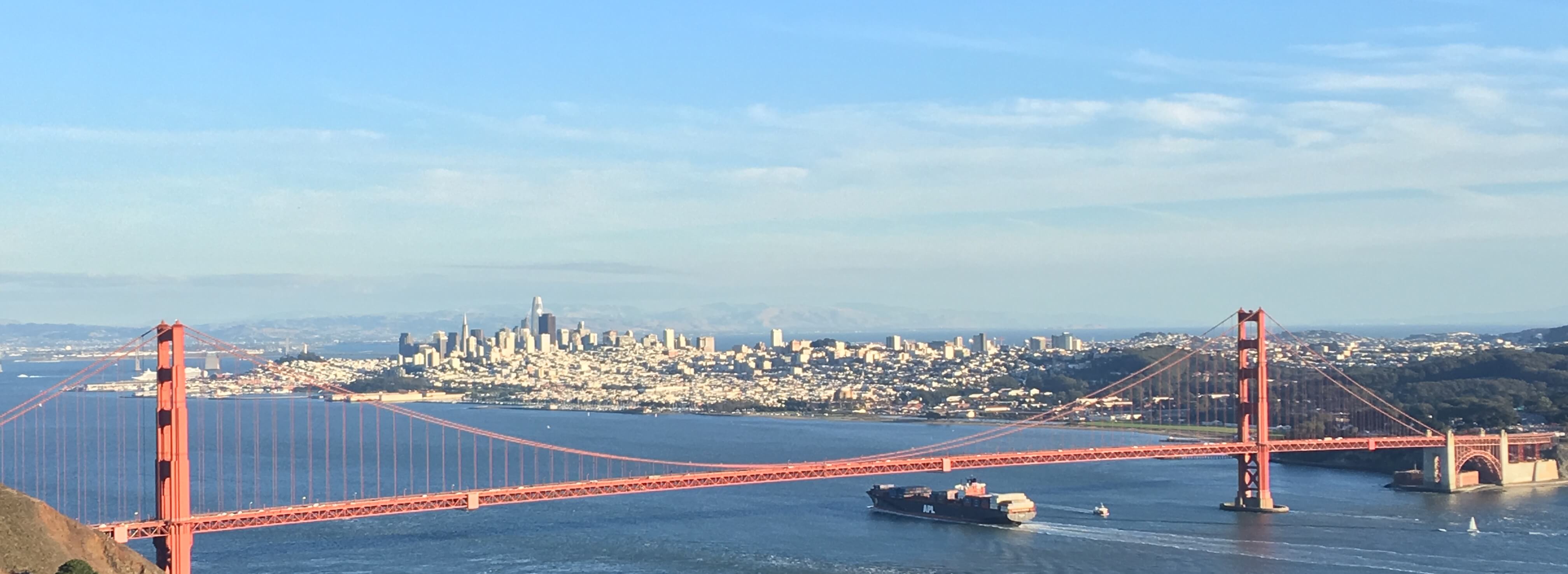 View of the Golden Gate bridge and San Francisco from the Marin Headlands